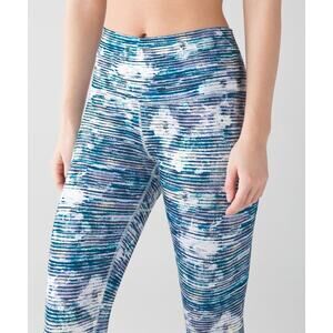 Lululemon True Self Crop Leggings Womens 12 Teal Violet Yellow Striped Mid Rise